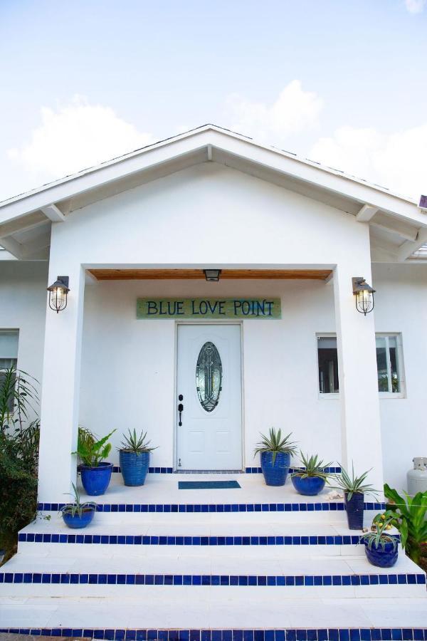 Blue Love Point 3Br Home Gregory Town Bagian luar foto